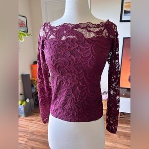 Ambiance - Size S - Purple top